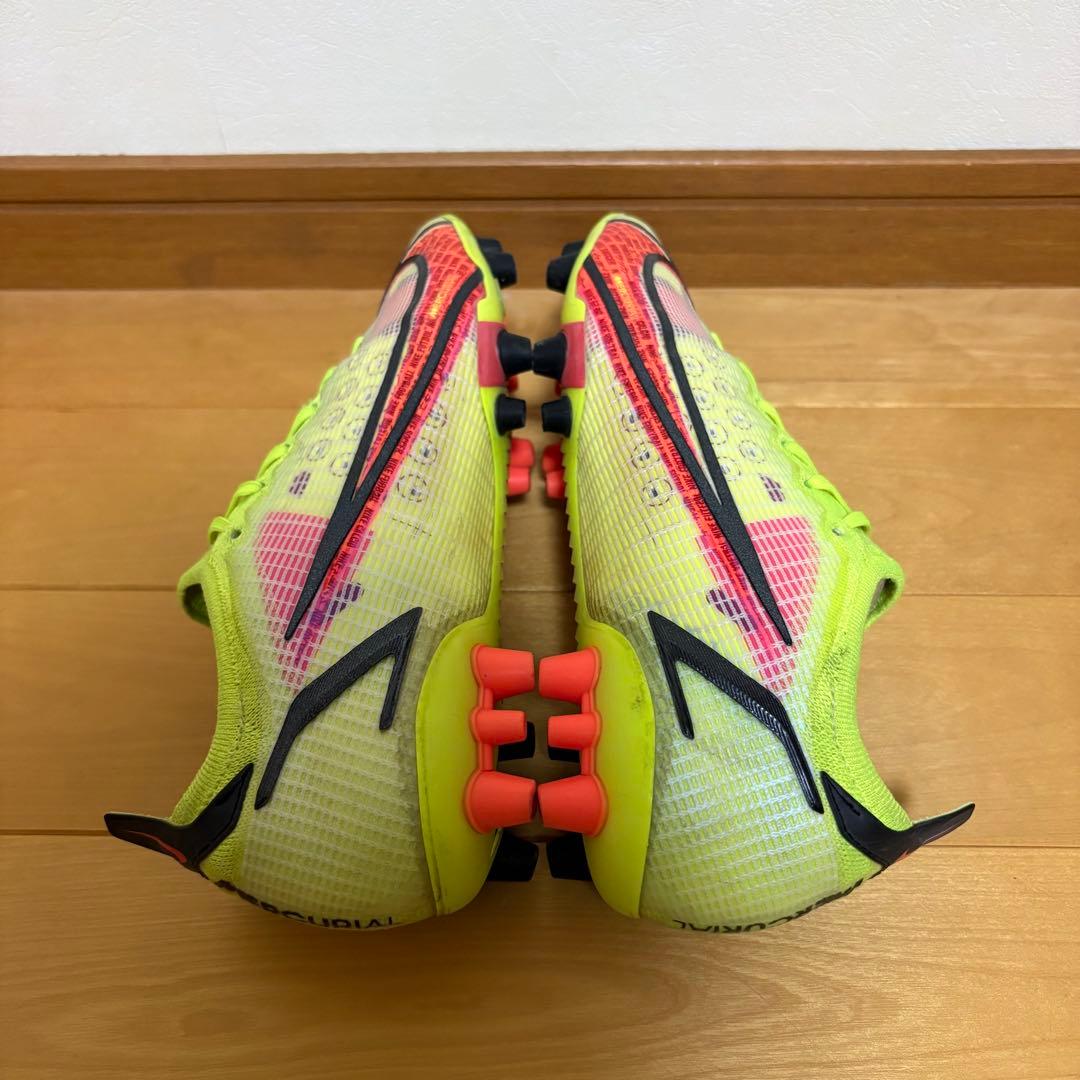 NIKE マーキュリアル ヴェイパー 14 エリート AG
