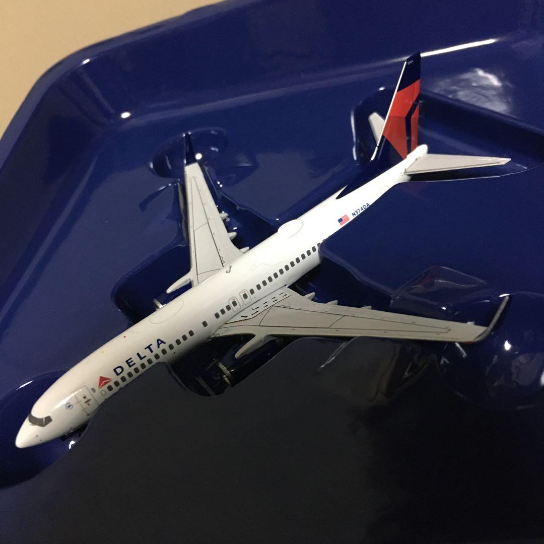 Delta Airlines Boeing 737-800 デルタ航空