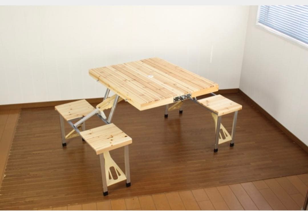 木製ピクニックテーブル　キャンプ