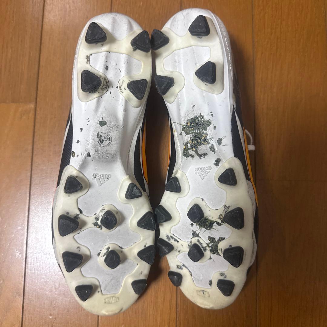 サッカースパイクアディゼロf50