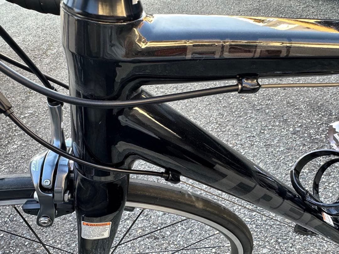 Trek ロードバイク ブラック 700C エモンダALR4