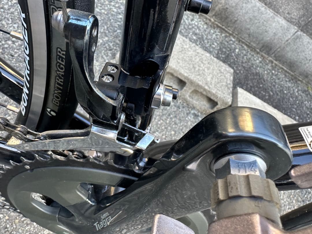Trek ロードバイク ブラック 700C エモンダALR4