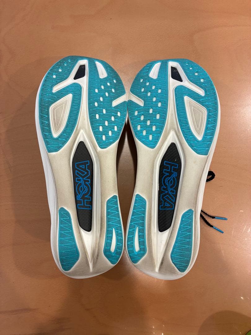 HOKA ROCKET X 3 / ホカ ロケット X 3 30cm