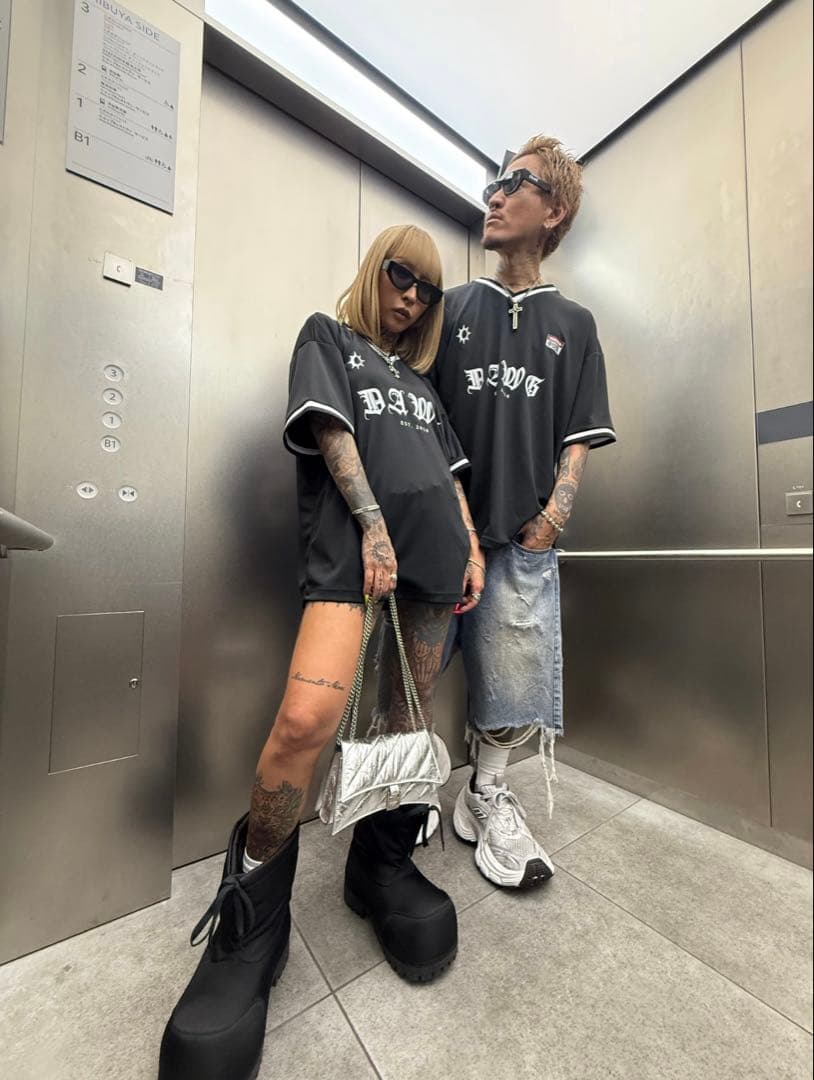 DAWG サッカーシャツ泉麻那 StaxxT CREAM MC TYSON
