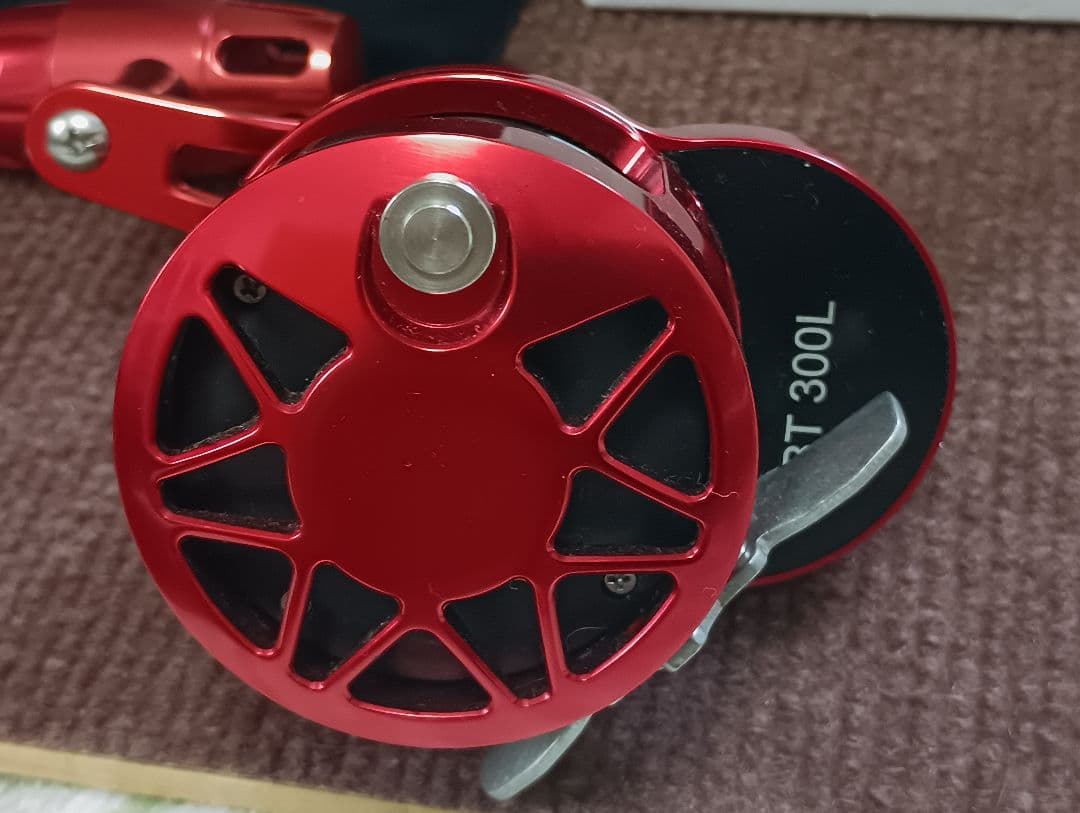 TB 300L 赤色 レバードラグリール 左ハンドル