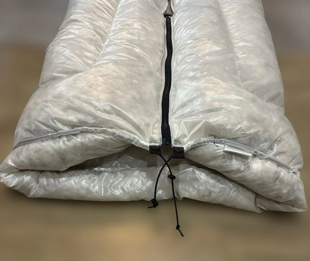 【美品】Enlightened Equipment ダウンシェラフ
