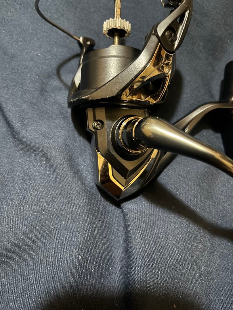 シマノ　ミラベル2500s バス釣り