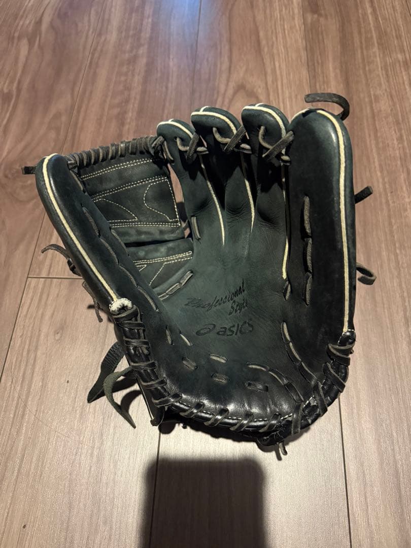 大谷モデル　軟式グローブ 黒