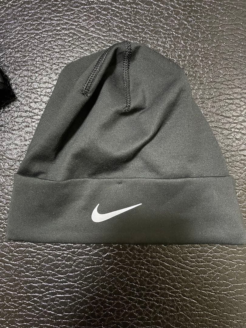 NIKEランニングキャップ＋ビーニー（L〜XL）