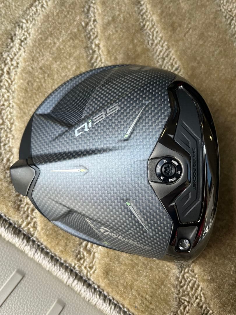 TaylorMade qi35 10.5 未使用シャフト　ヘッドカバー付