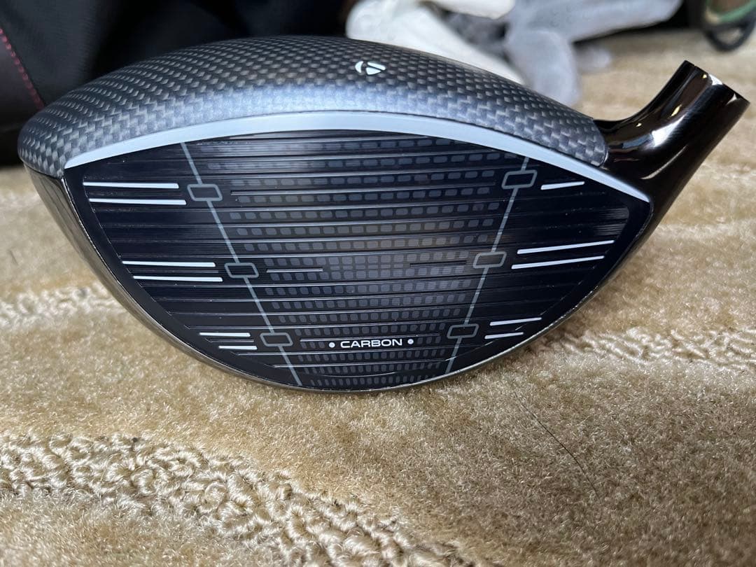 TaylorMade qi35 10.5 未使用シャフト　ヘッドカバー付