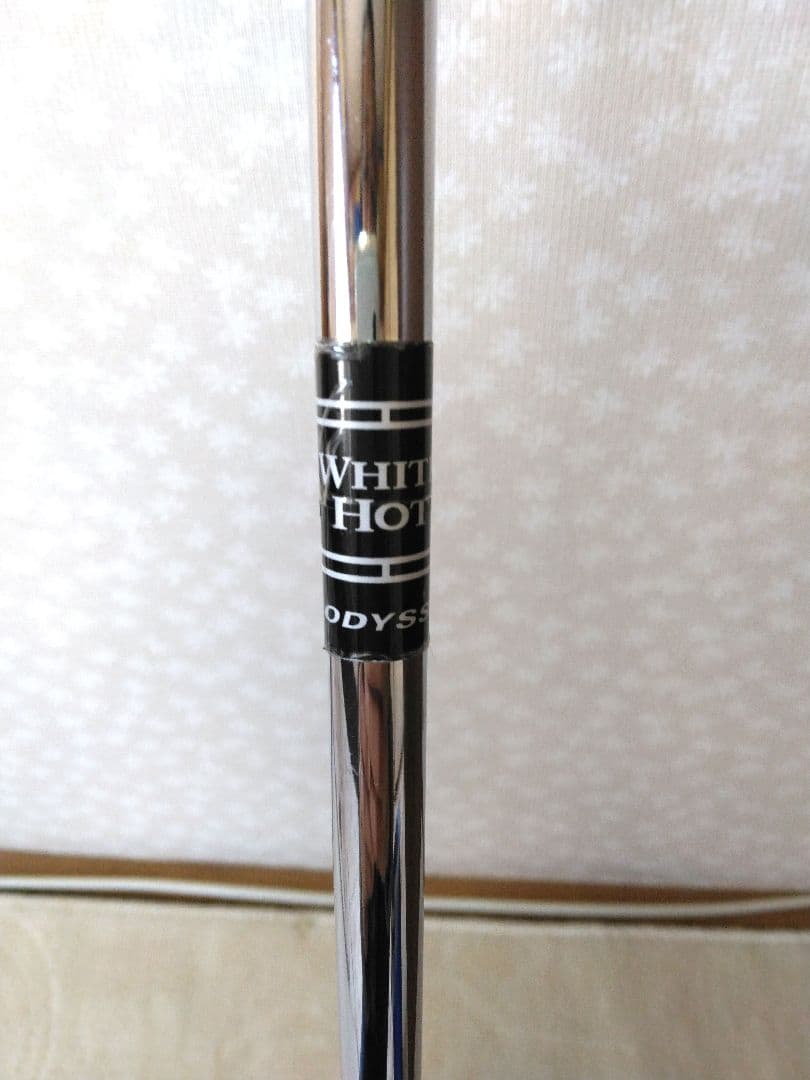 Odyssey White Hot Rossie パター