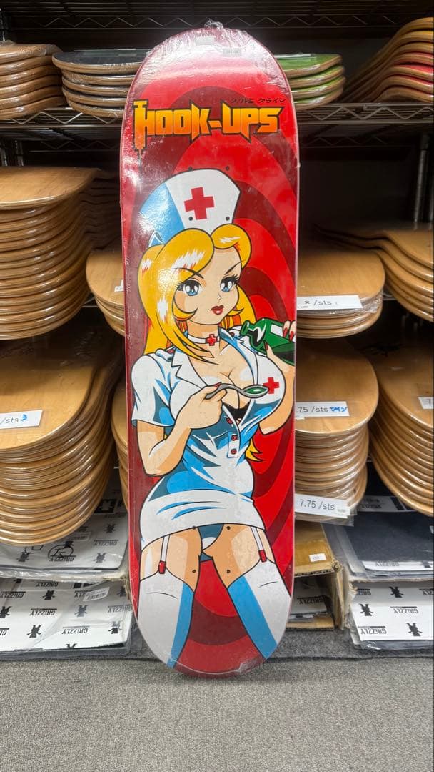 HOOK UPS（フックアップ）NURSE KRISSY / 8.0inch