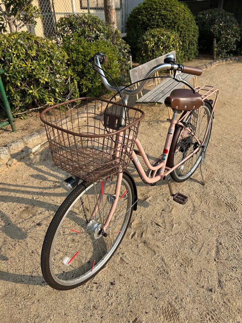 [兵庫県引取り限定]24インチ サーモンピンク自転車 オートライト 6段変速付き