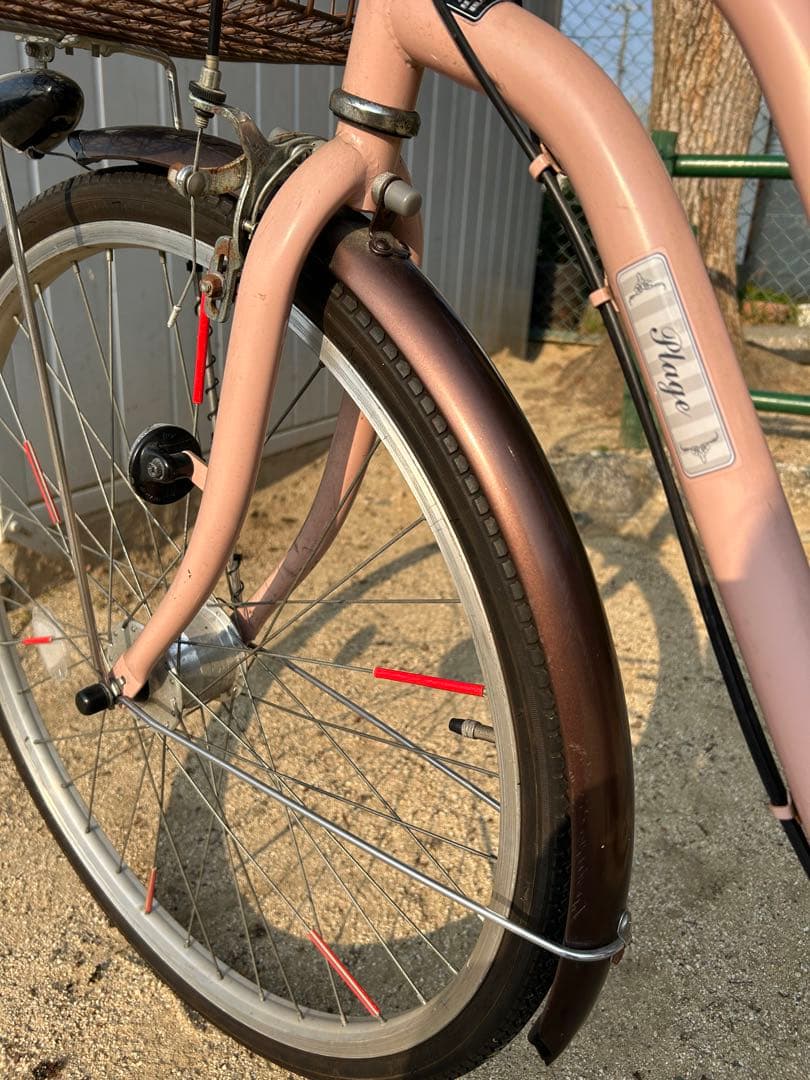 [兵庫県引取り限定]24インチ サーモンピンク自転車 オートライト 6段変速付き