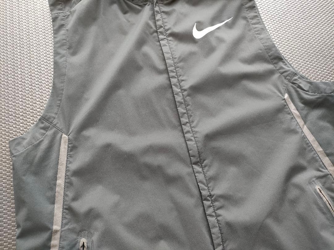 NIKE PRO ELITE RUNNING SHIELD ベスト XLサイズ黒