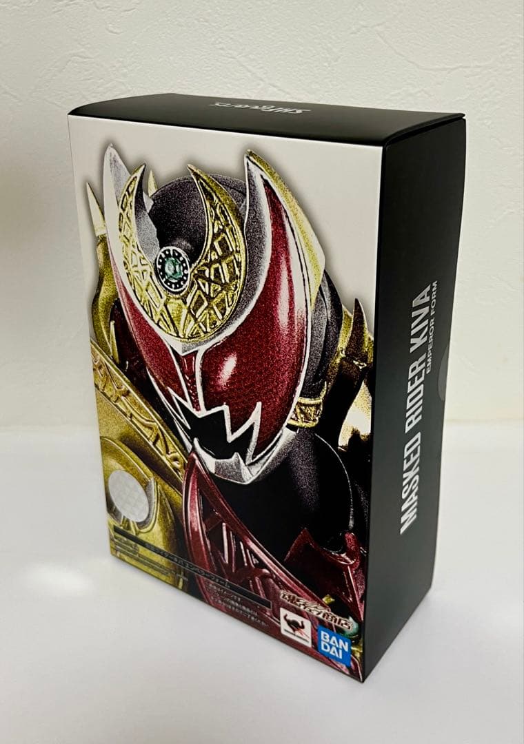 新品未開封 S.H.F真骨彫製法 仮面ライダーキバ エンペラーフォーム