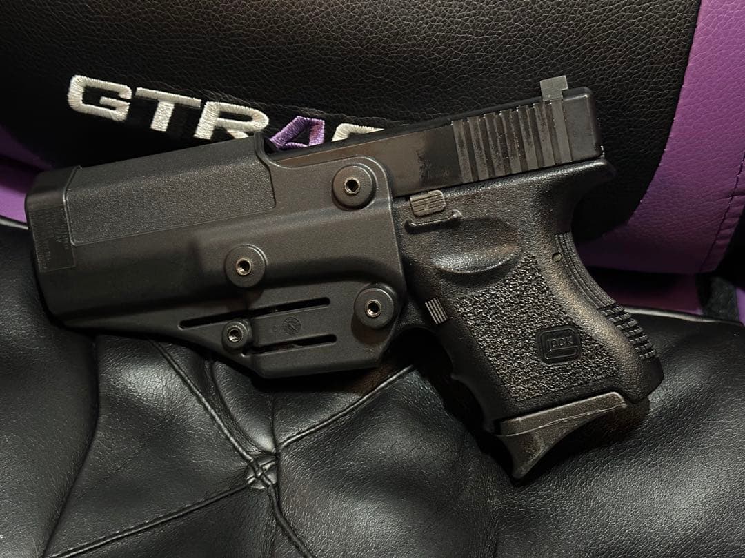 ブラックホーク ホルスター Glock グロック17、19、26 未使用品 右用