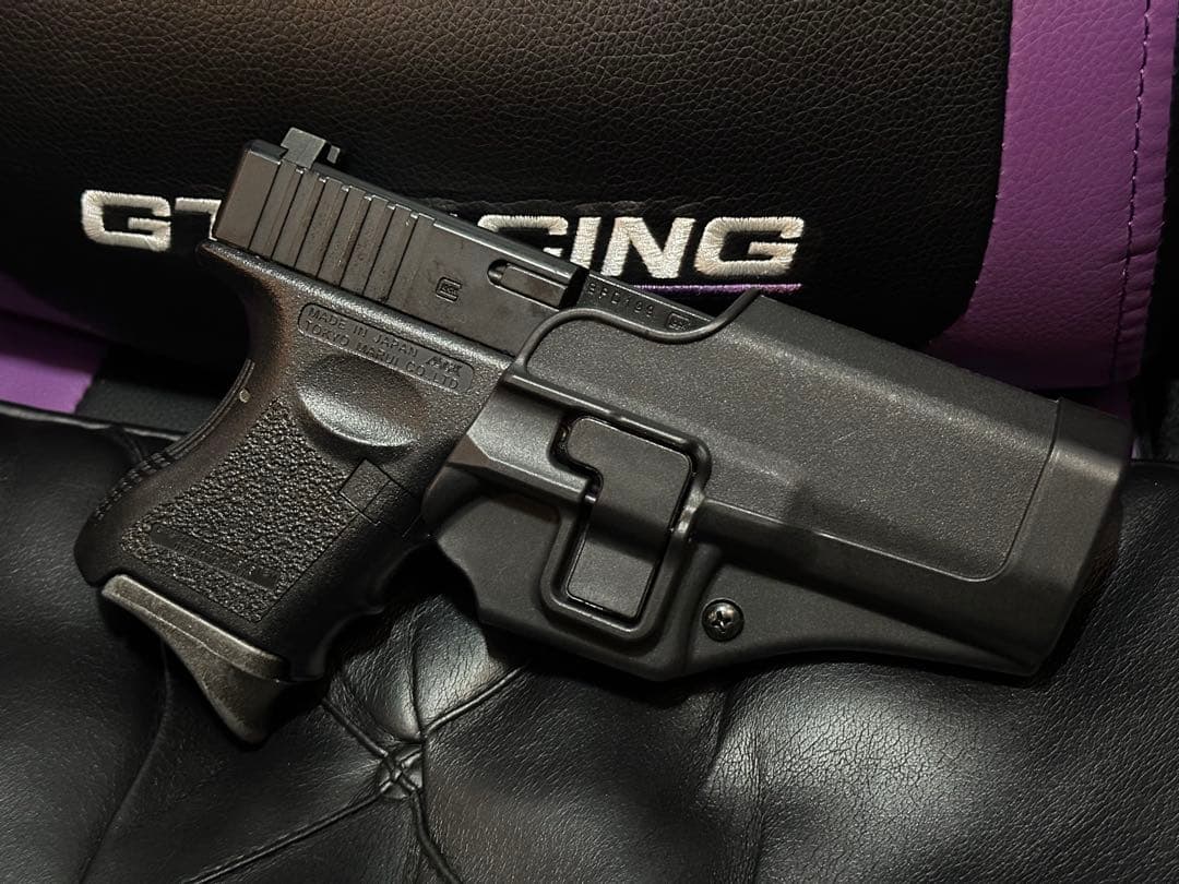 ブラックホーク ホルスター Glock グロック17、19、26 未使用品 右用