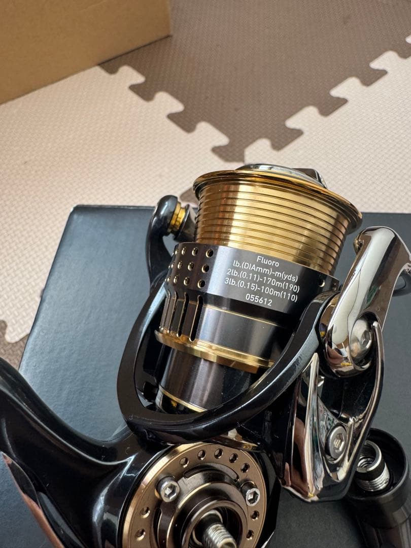 ダイワ　イグジストDaiwa EXIST 2003F-H スピニングリール