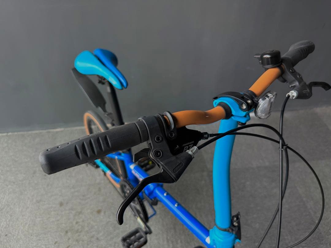 新品未使用 PANTHER 折りたたみ自転車 20インチ Shimano7段変速