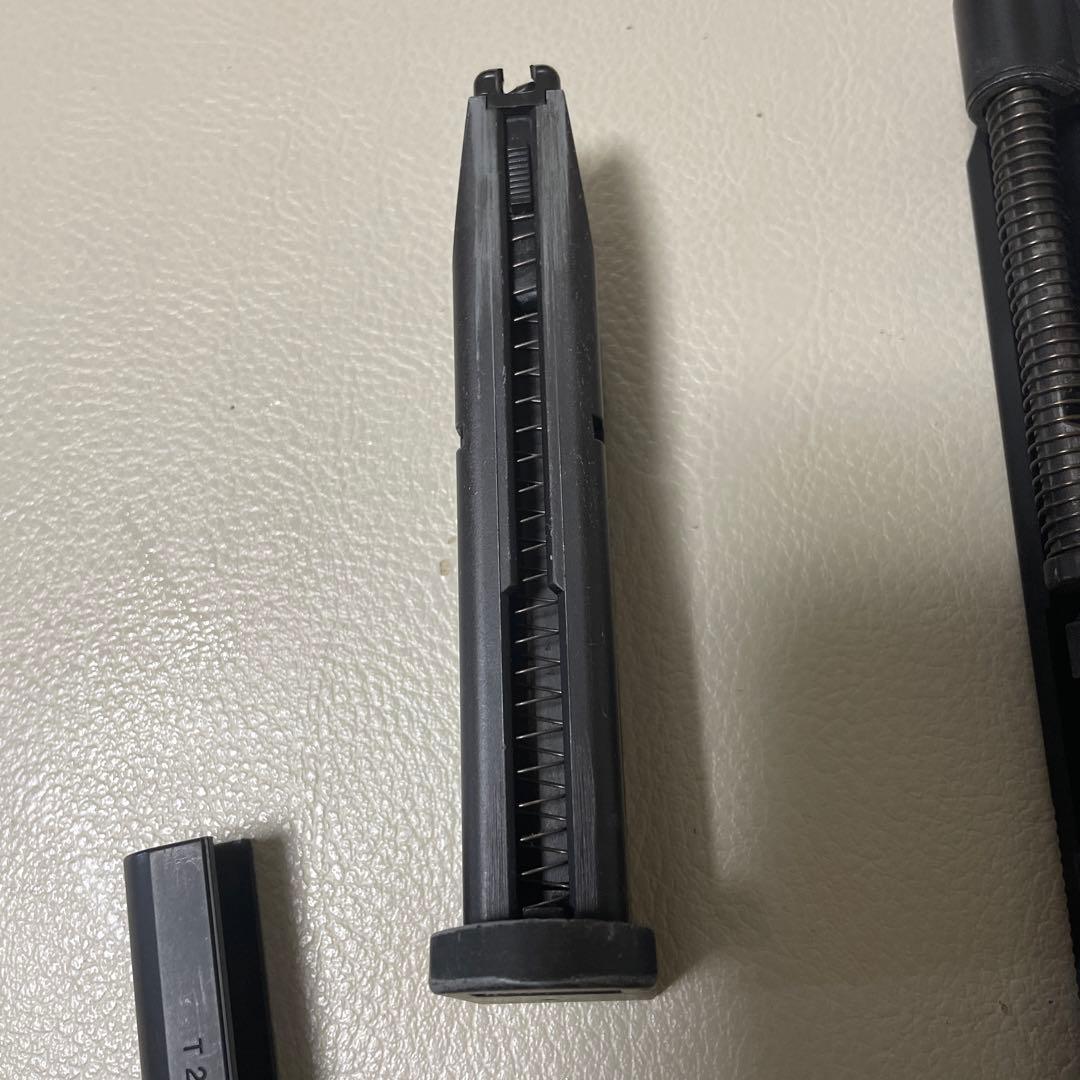 M92Fベレッタ(米軍正式採用拳銃)