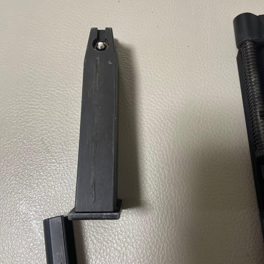 M92Fベレッタ(米軍正式採用拳銃)
