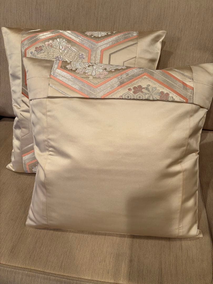 2982豪華刺繍の正絹クッションカバー45cm✖️45cm 帯リメイク
