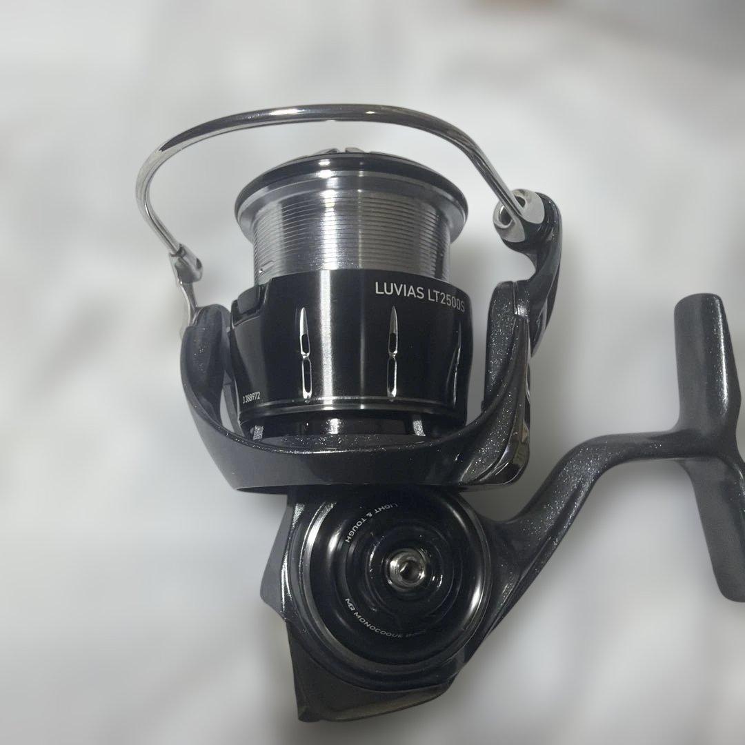 【新品】DAIWA 24ルビアスLUVIAS LT2500S ＋フルベアリング