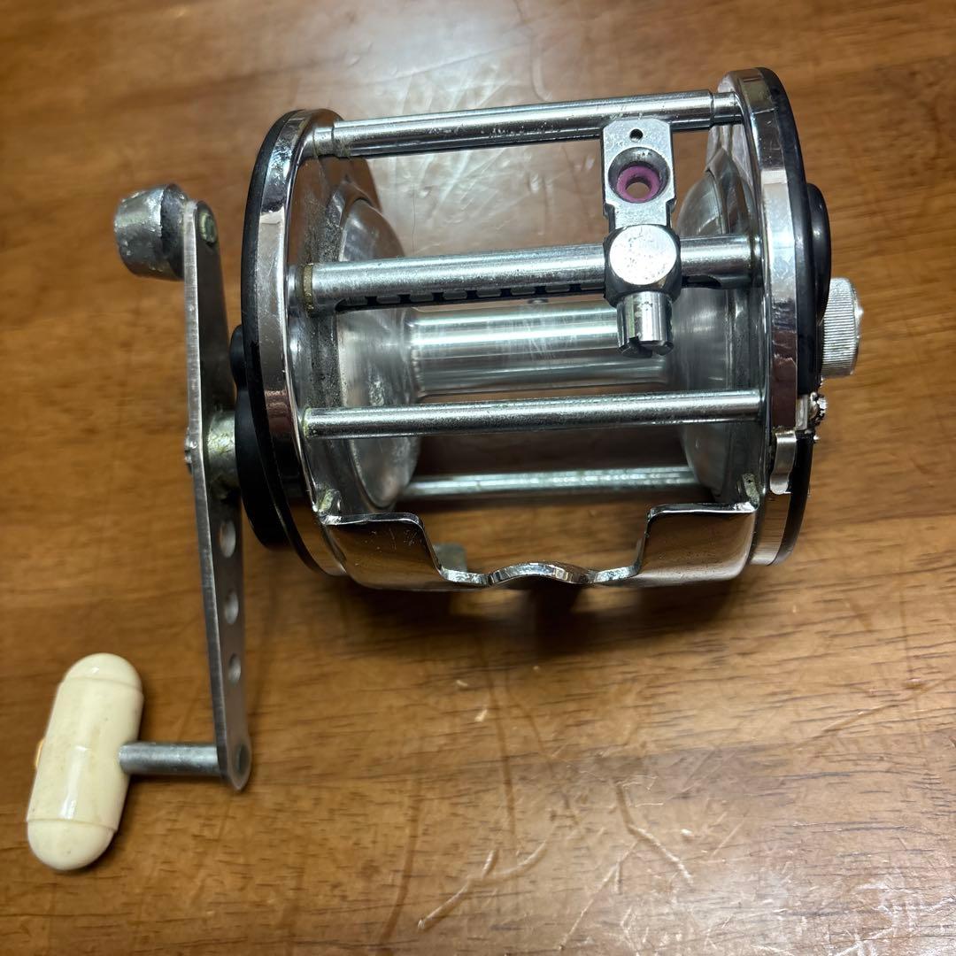 Dynamic 700S 両軸リール ステンレススチール DAIWA