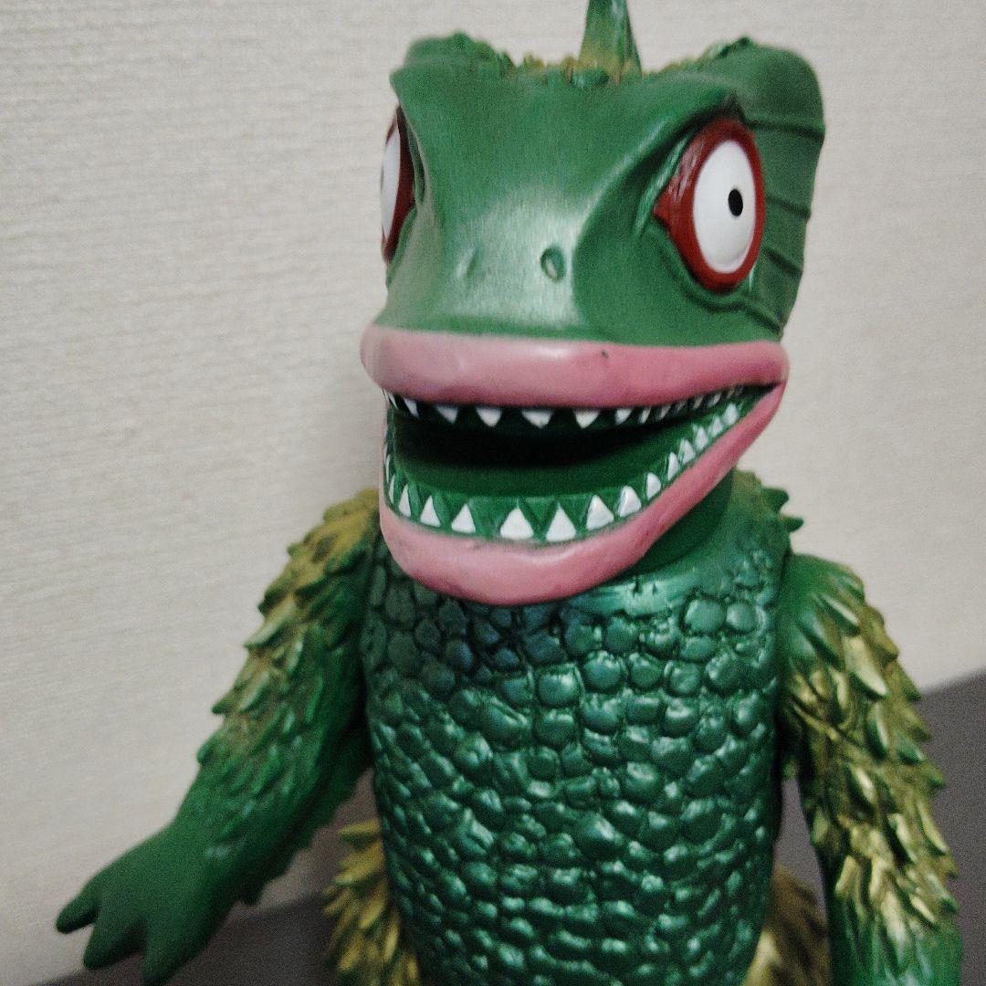 マーミット　ゲスラ