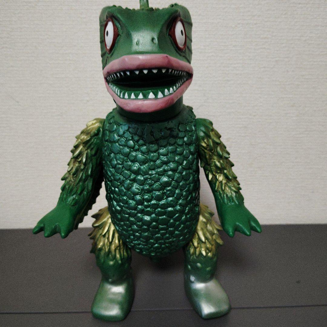 マーミット　ゲスラ