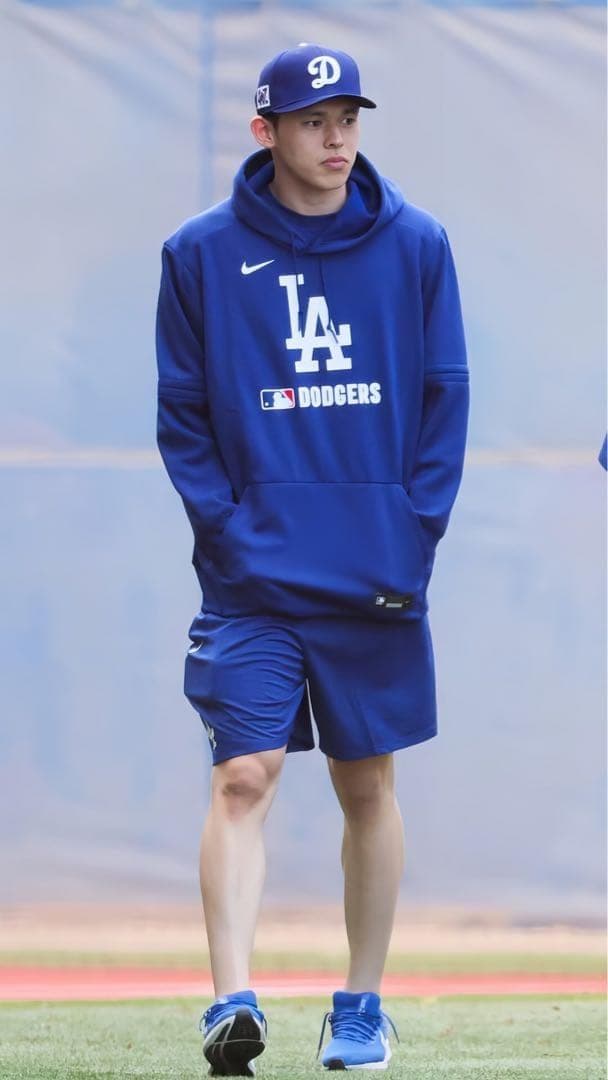 L オーセンティック選手着用パーカー ナイキ　大谷翔平　山本由伸ドジャース