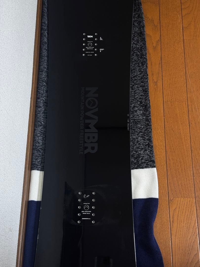 November ICECAT スノーボード パウダーボード フリーラン スノボ