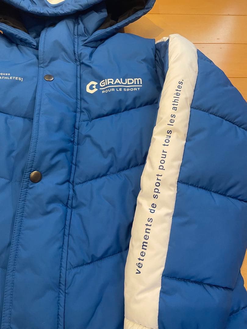 【美品】GIRAUDM ベンチコート 青　フードロゴ入り　140サイズ