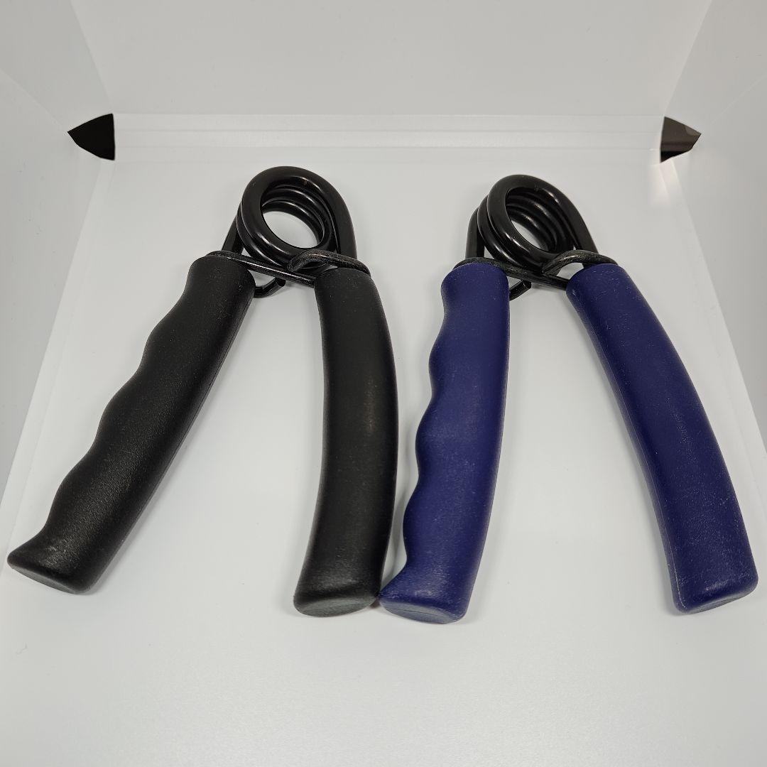 握力トレーニング用品cocハンドグリッパー10本＋おまけグリッパー 早い者勝ち！