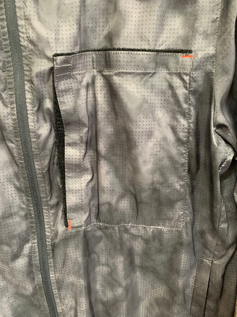 【adidas】アディダスウィンドブレーカー used/古着　Fサイズ