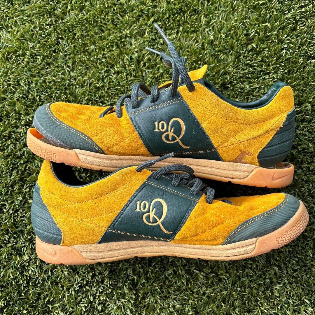 希少　NIKE ティエンポロナウジーニョ　フットサルシューズ　27.5cm