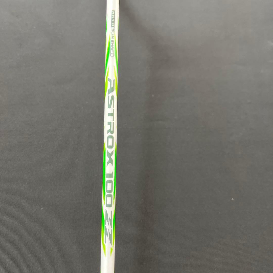 4ug6 アストロクス100ZVA 新品未使用　ヨネックス