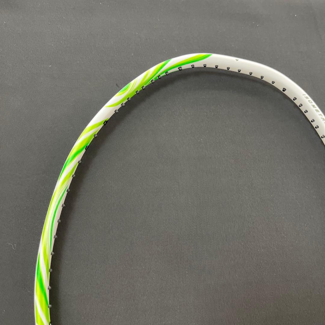 4ug6 アストロクス100ZVA 新品未使用　ヨネックス