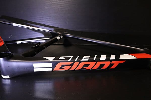 2018 Giant [TCR ADVANCED PRO TEAM] Sサイズ