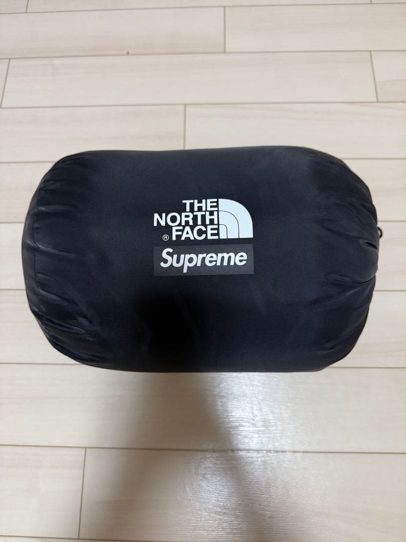 THE NORTH FACE Supreme ブランケット