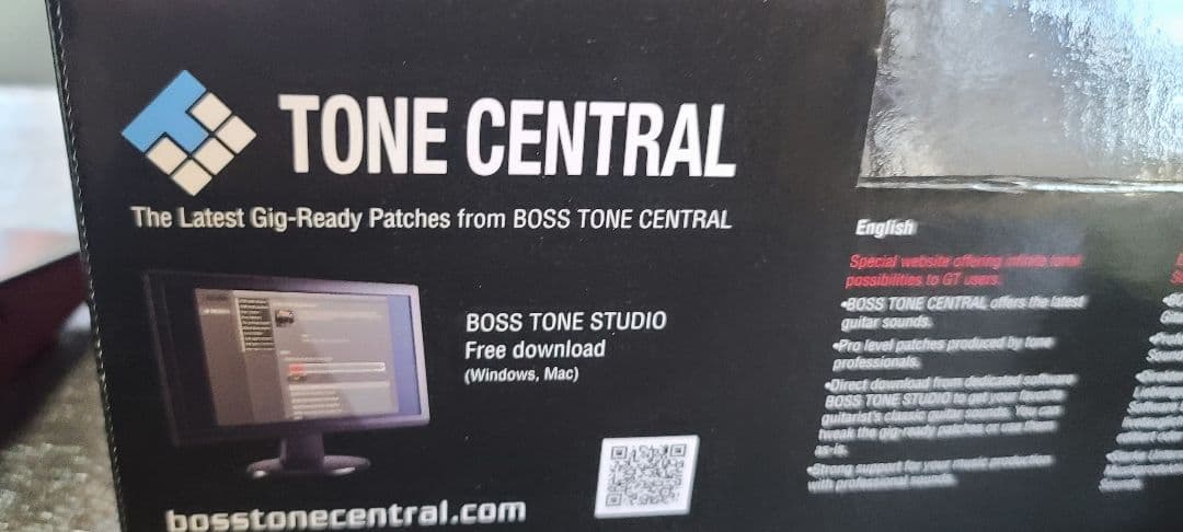 BOSS GT-001ギターマルチ オーディオインターフェース ファンタム電源