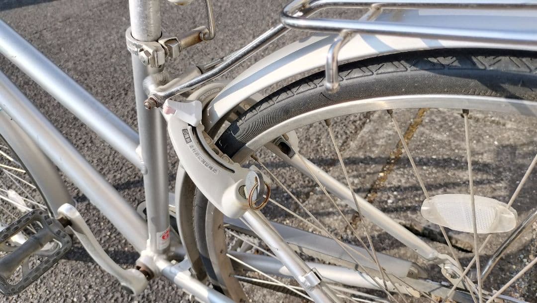 【引き取り限定　岡山県】ブリジストン自転車エアルト　２７インチ