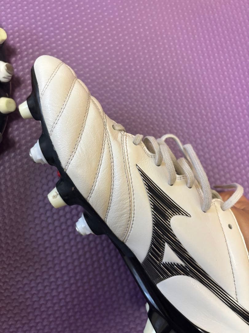 Mizuno Morelia NEO 取替スパイク