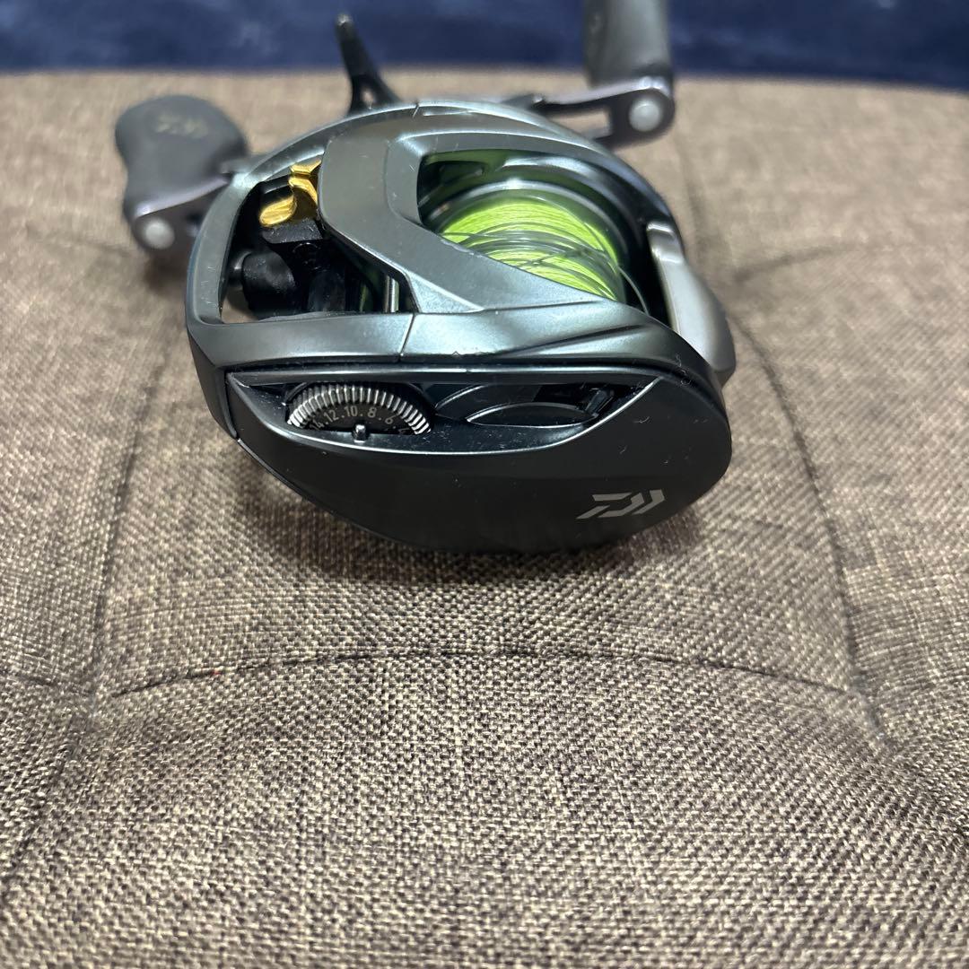 Daiwa　STEEZ TW 5.3 右ハンドル