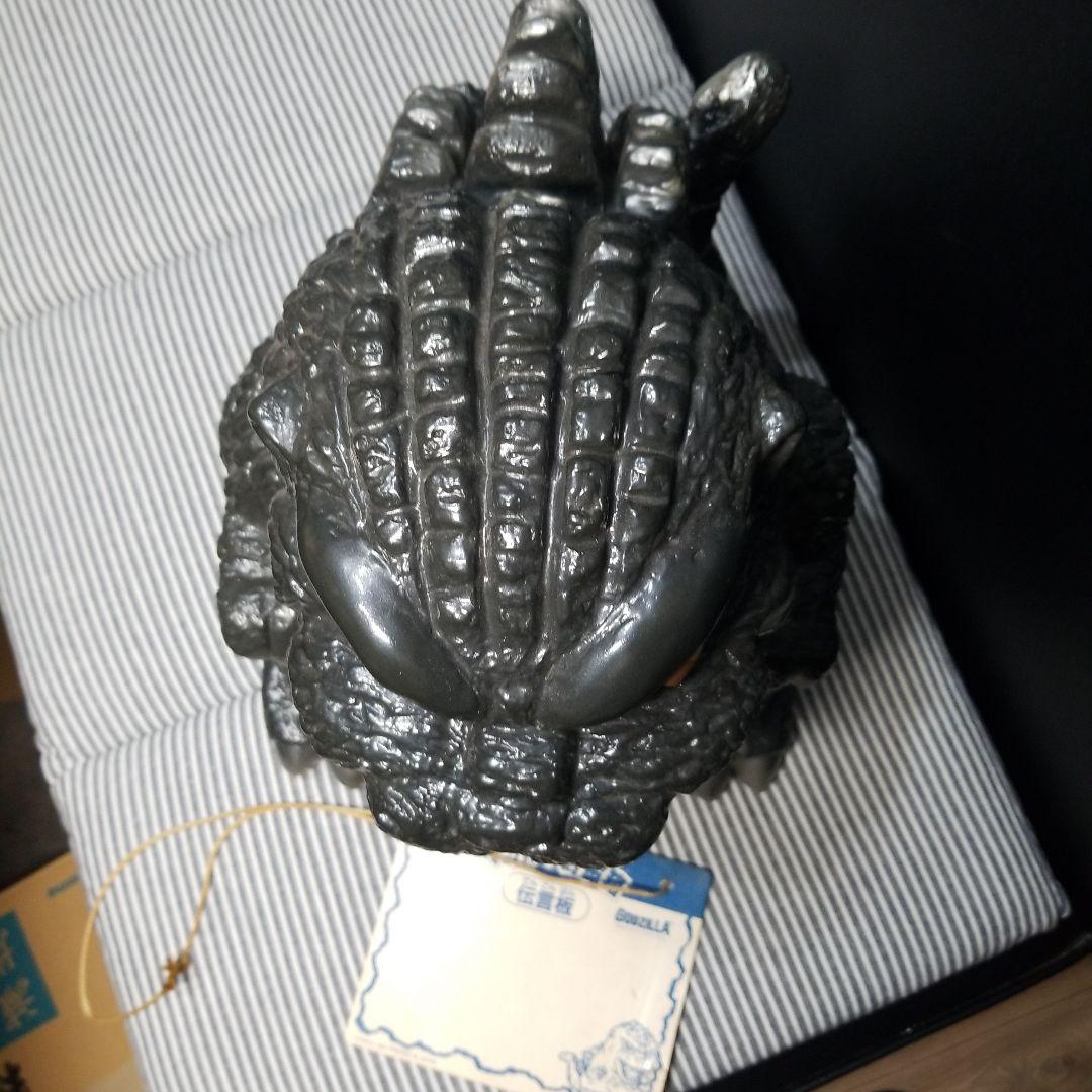 ゴジラ　貯金箱　ビッグサイズ
