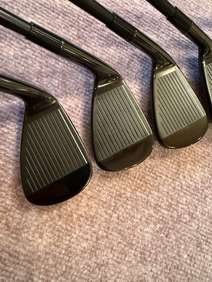 TaylorMade P-790 フォージドアイアンセット 6本　ブラック