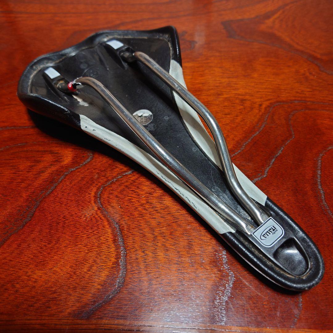 サドル Sella ITALIA SLR X-Cross Ti316