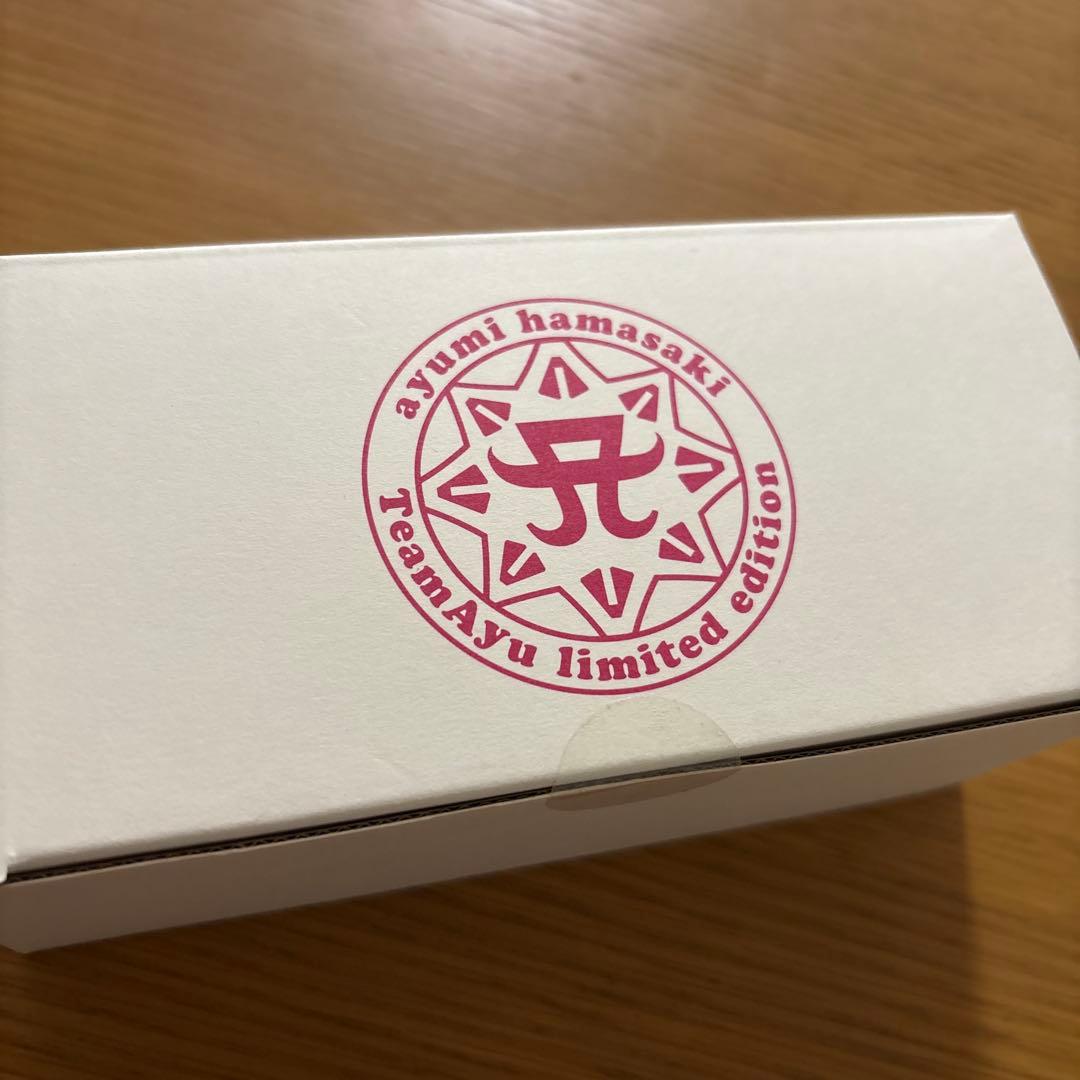 浜崎あゆみ スクラッチ 弁当箱 メラミンカップ 缶バッジ